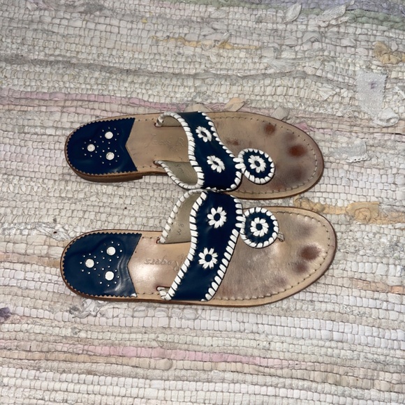 Jack Rogers Navy Blue and White Thong Toe Sandals Size 8 - Picture 3 of 5